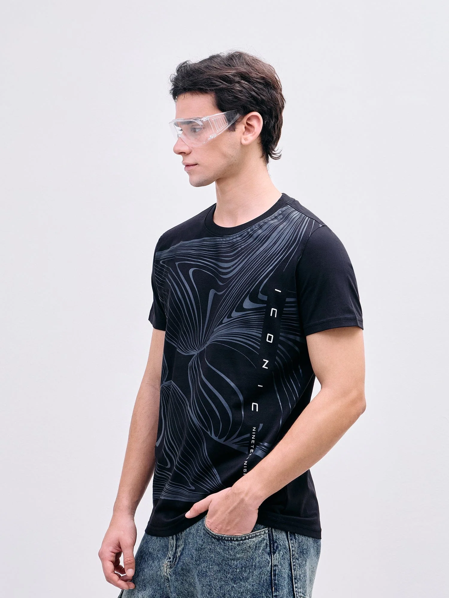 Iconic Men Black Graphic Crew Neck Tshirt - Image 4