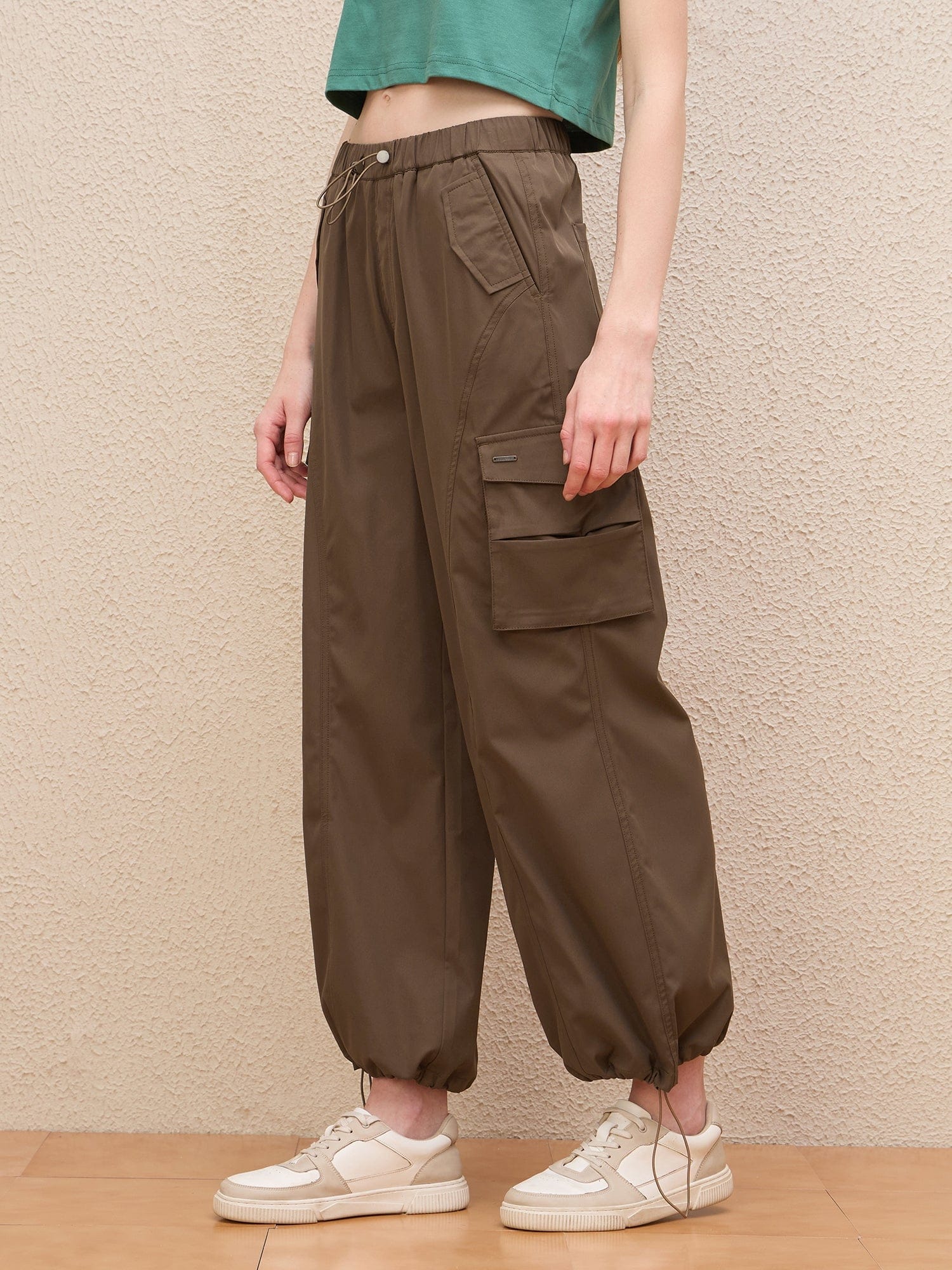 Iconic Women Brown Regular Fit Solid Cargo Trouser - Image 4
