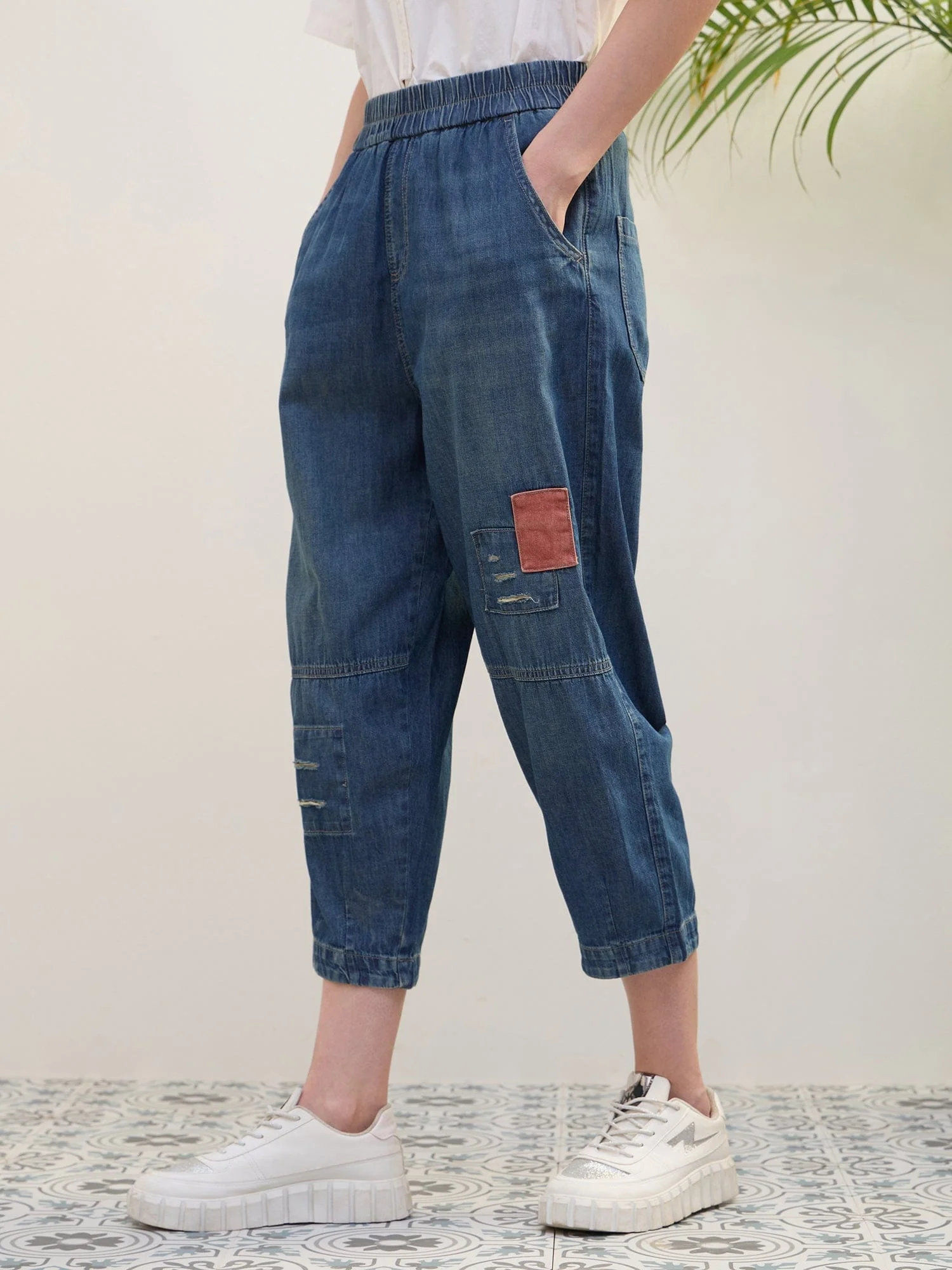 Iconic Women Blue Loose Fit Solid Jeans - Image 3