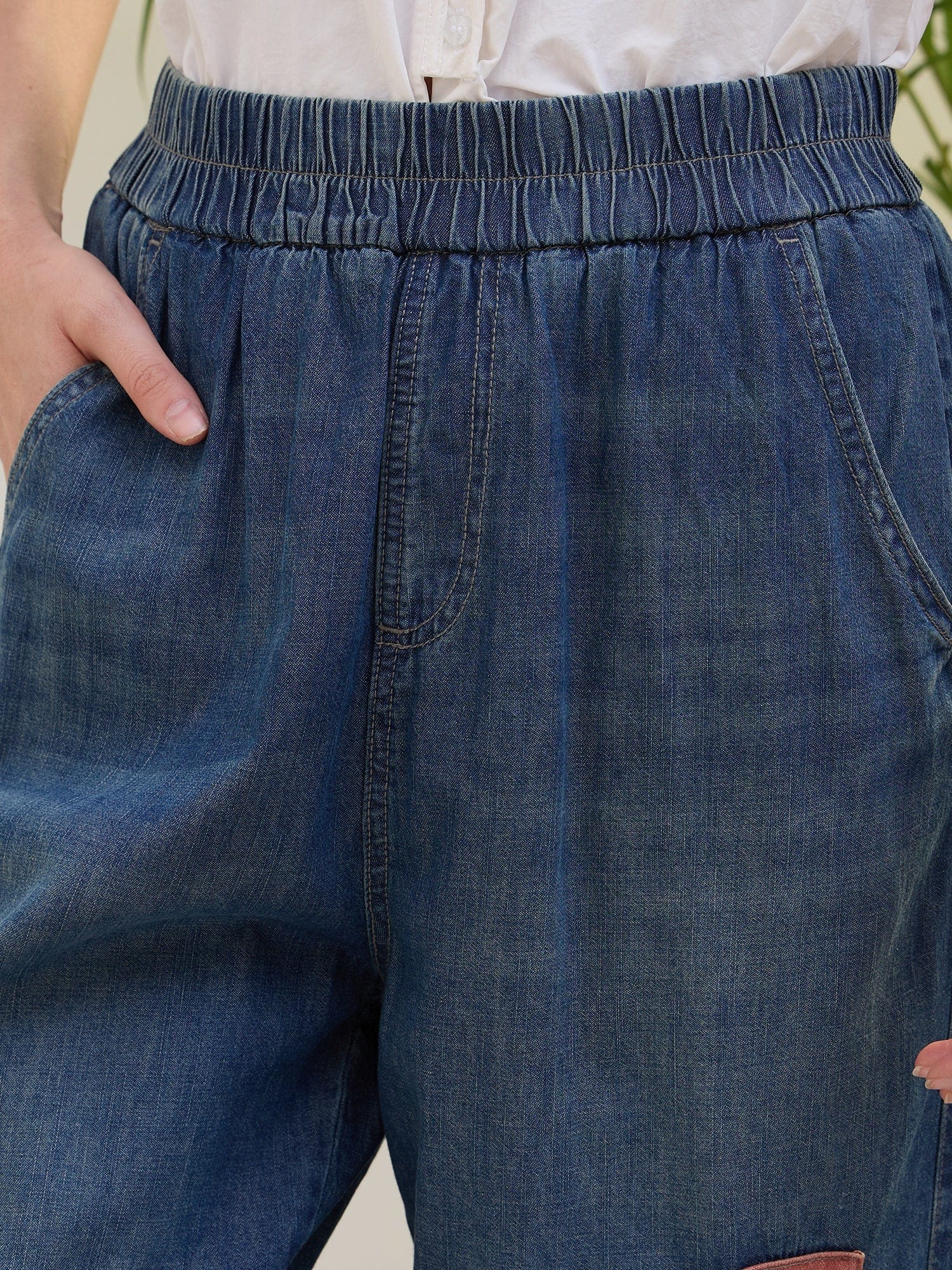 Iconic Women Blue Loose Fit Solid Jeans - Image 4