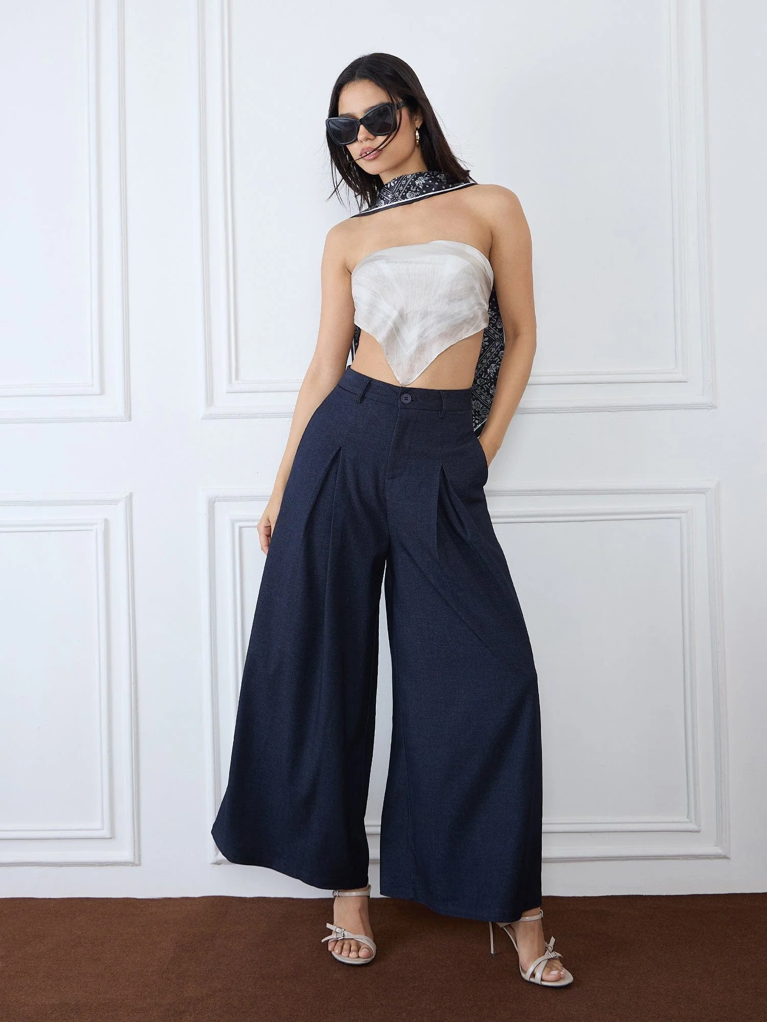 Iconic Women Blue Baggy Fit Solid Trouser - Image 2