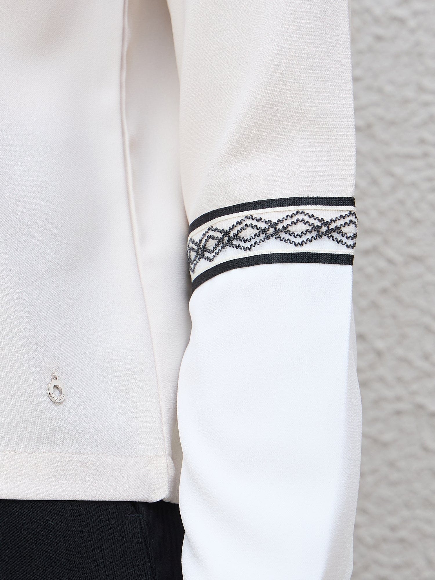 Iconic Women Beige Color Block Collar Shirt - Image 6
