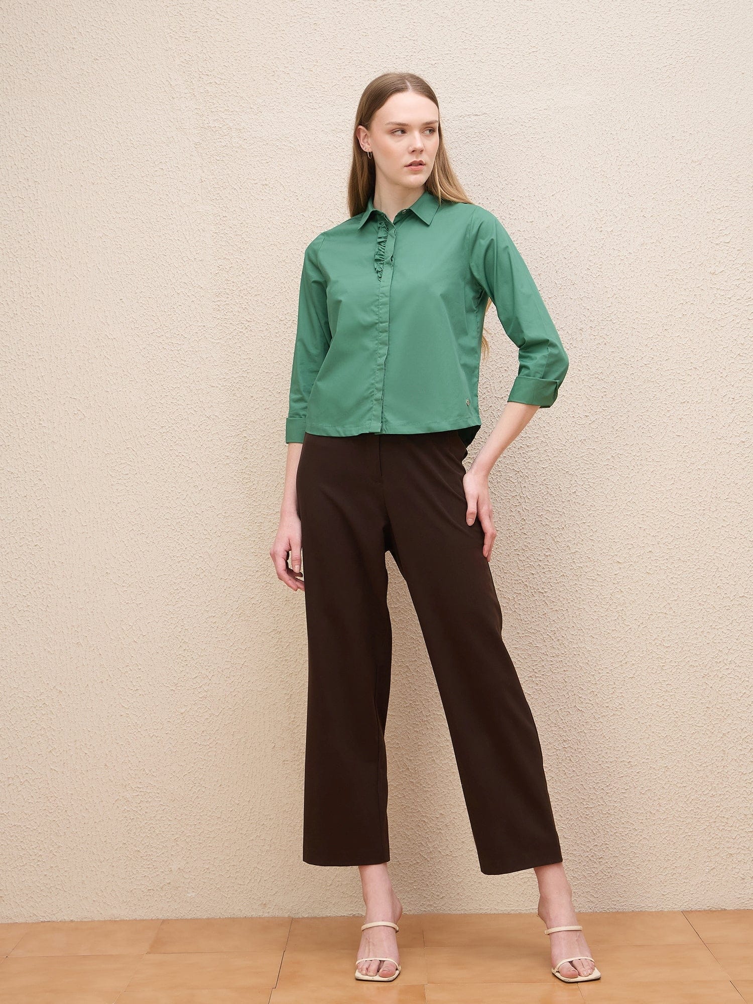 Iconic Women Green Solid Collar Shirt - Image 2