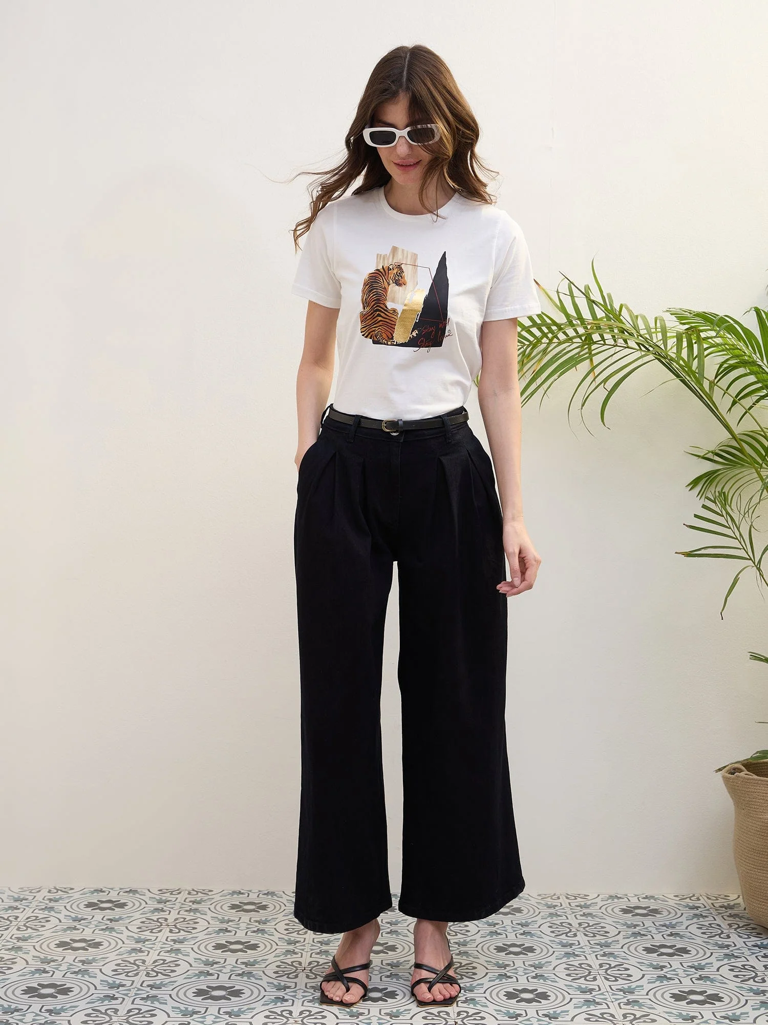 Iconic Women White Solid Round Neck TShirt - Image 2