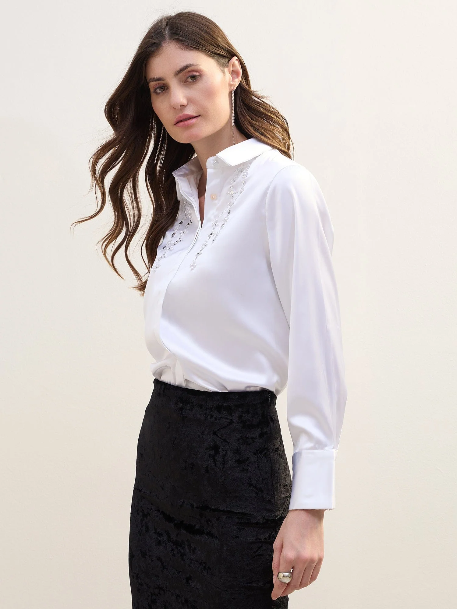 Iconic Women White Solid Collar Shirt - Image 3