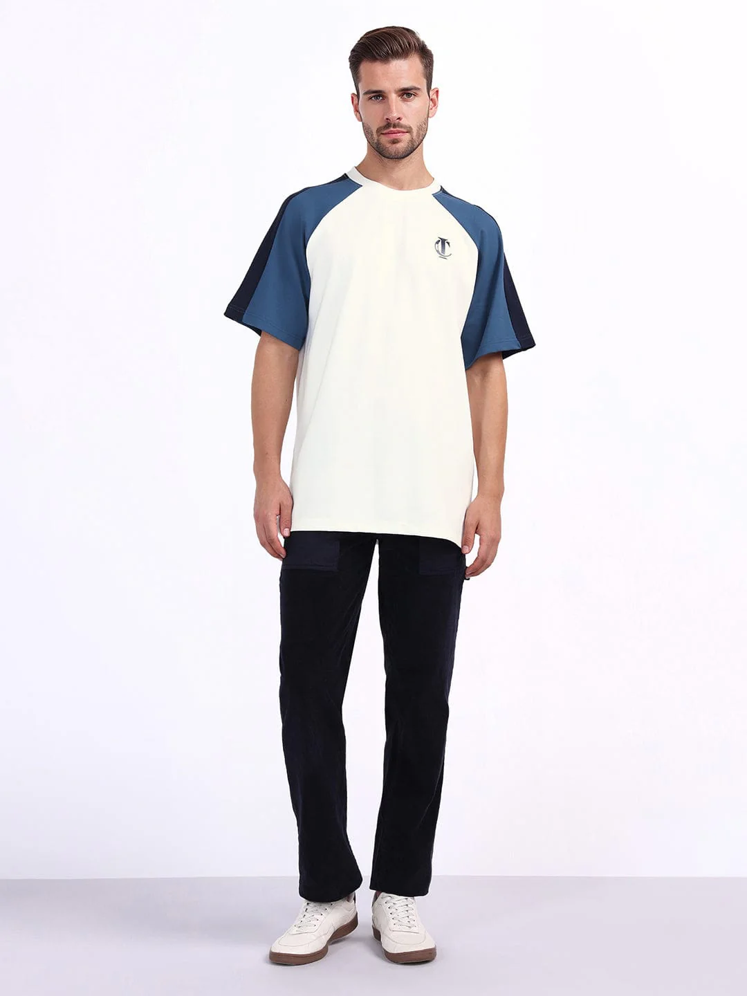 Iconic Men White Coloublocked Crew Neck Tshirt - Image 2