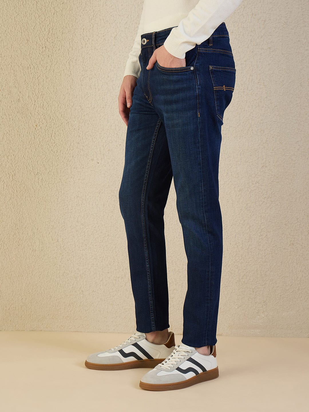 Iconic Men Navy Blue Solid Slim Fit Jeans - Image 2