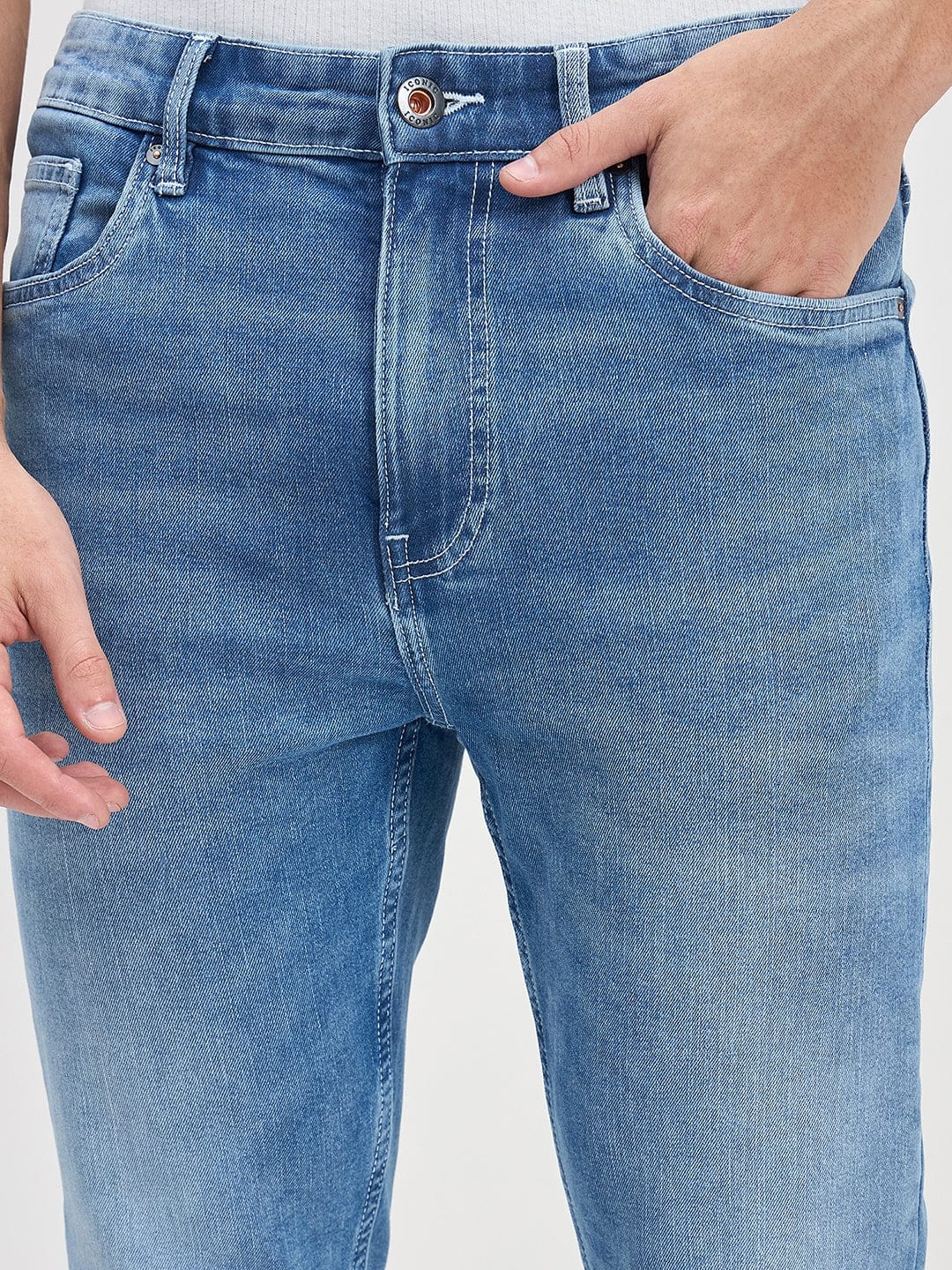ICONIC Men Blue Slim Fit Jeans - Image 4