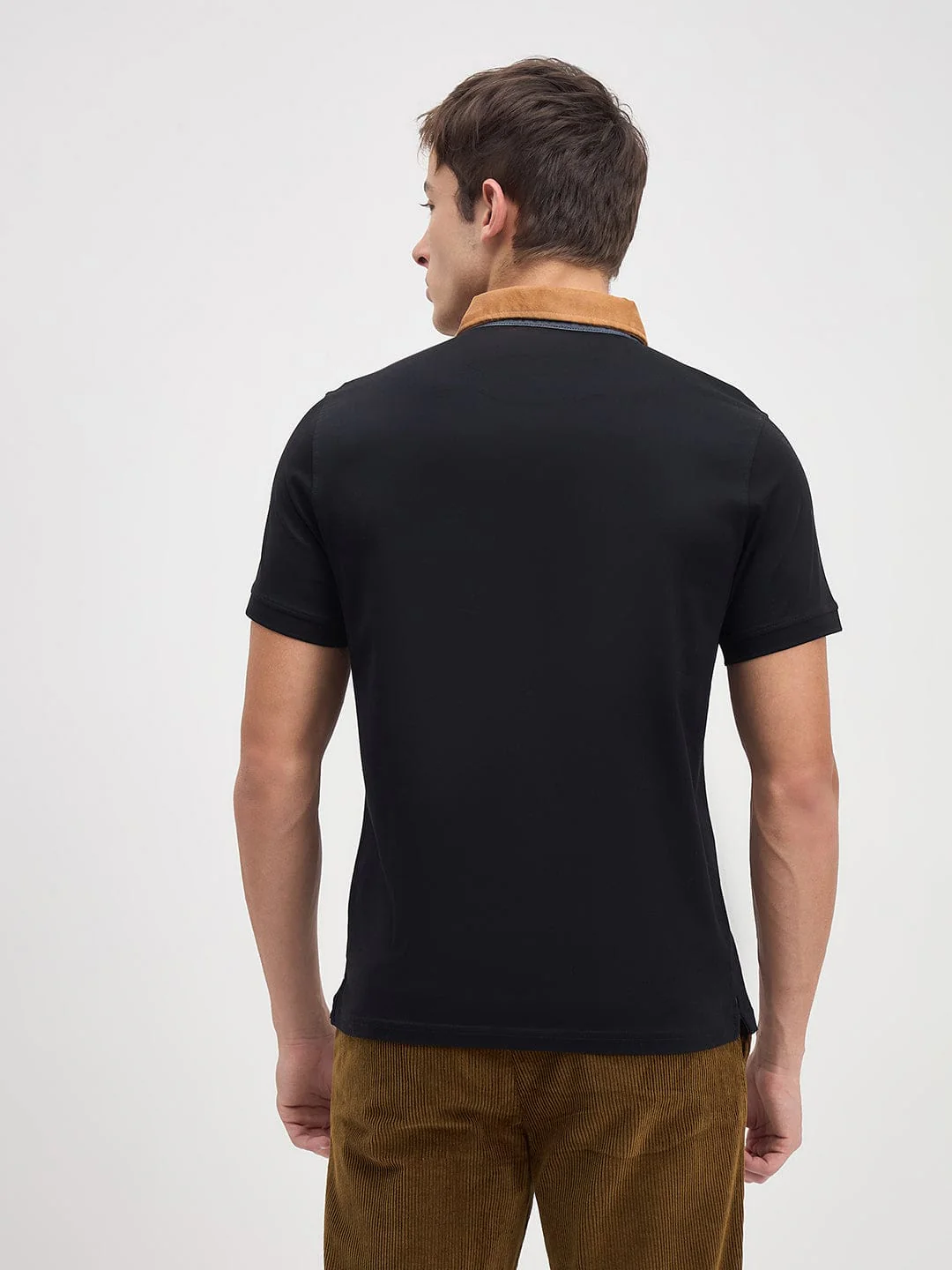 ICONIC Men Black Solid Polo Neck Regular Fit Polo T-Shirt - Image 4