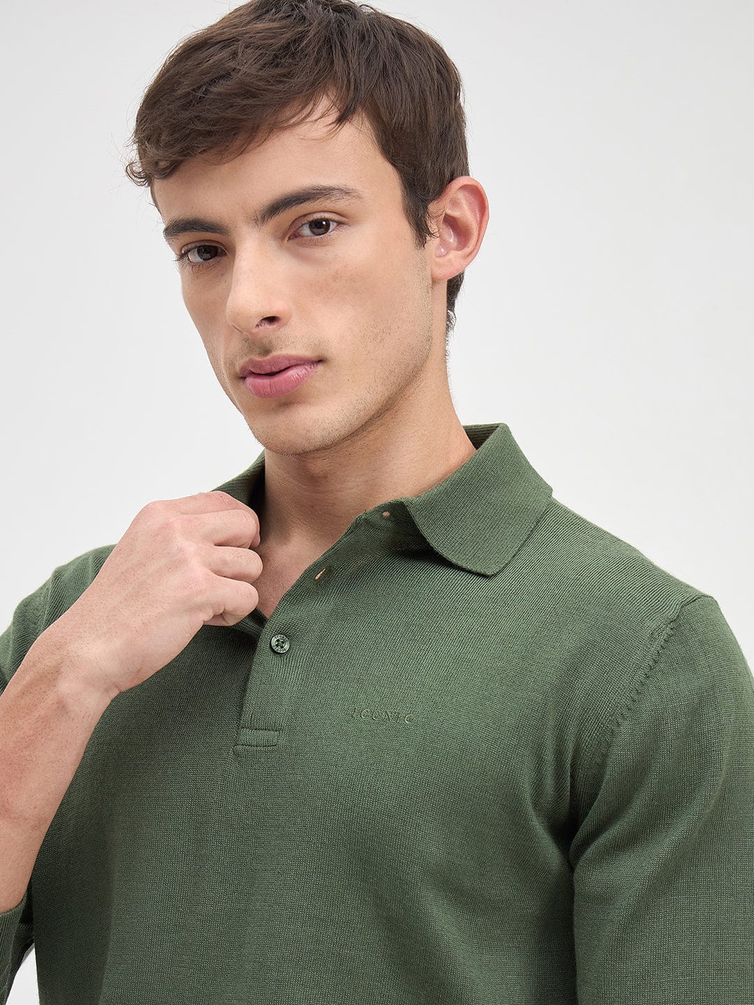 ICONIC Men Green Solid Polo Neck Regular Fit Sweater - Image 3