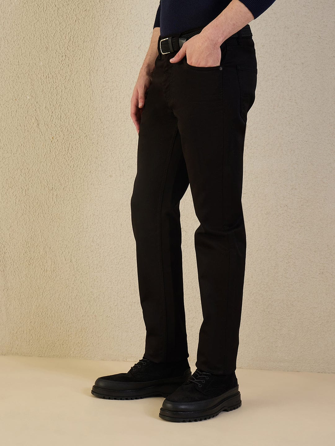 Iconic Black Solid Stretchable Slim Fit Jeans - Image 3