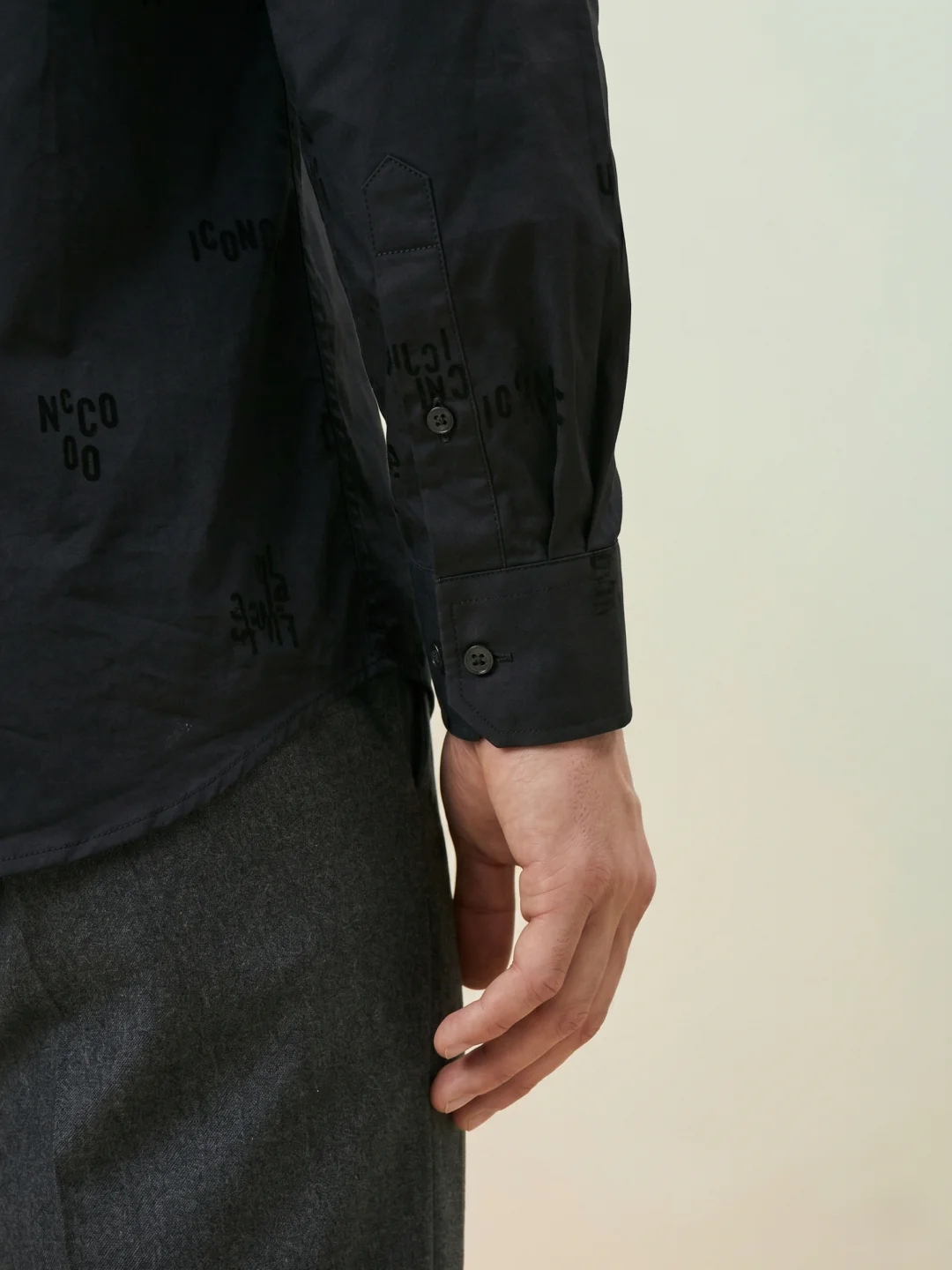 Iconic Men Black Printed Regular Fit Shirt - Image 4