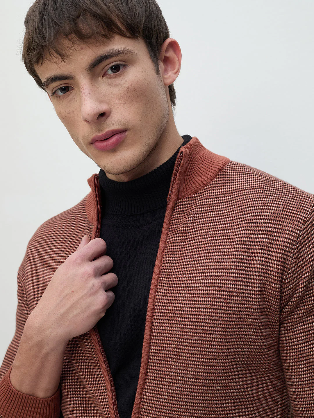 ICONIC Men Brown Textured Crew Neck Sweater - Image 3