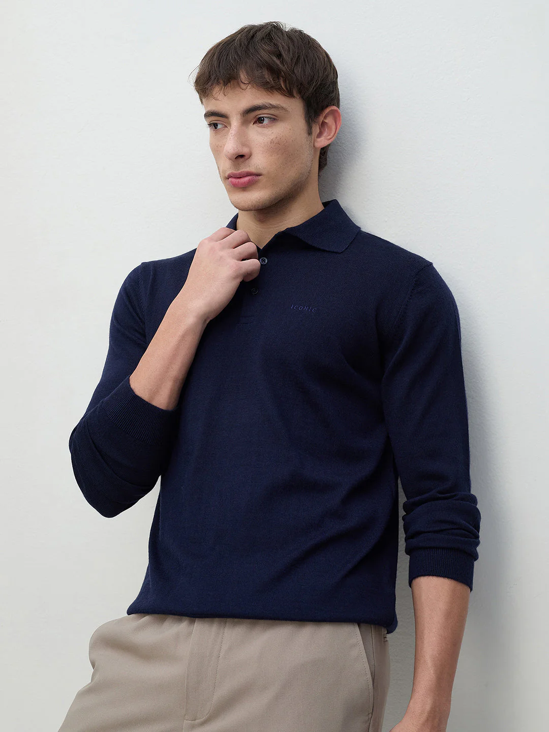 ICONIC Men Navy Blue Regular Fit Sweater - Image 6