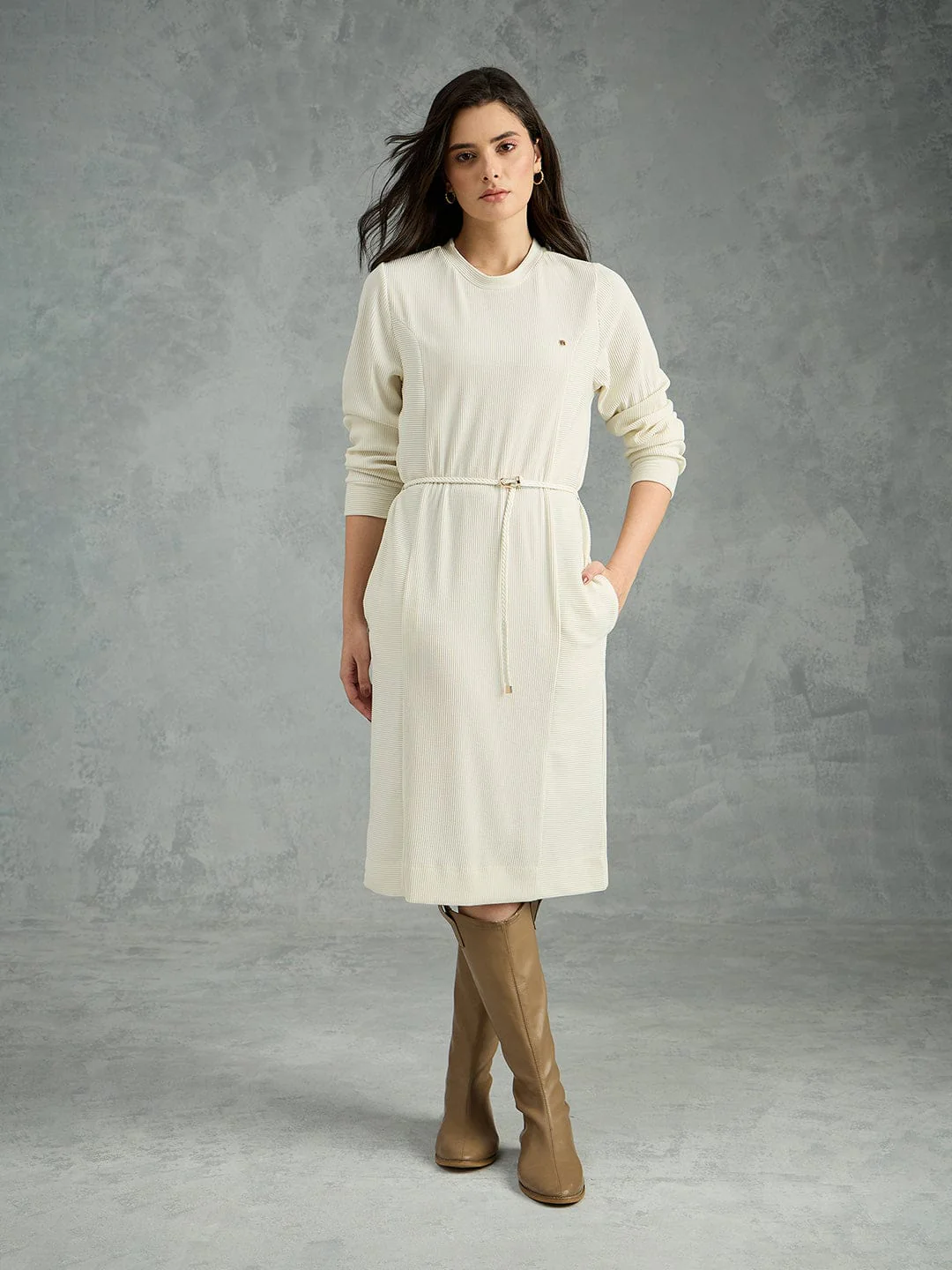 Iconic Women Cream Solid Round Neck Straight Fit Dress - Image 5