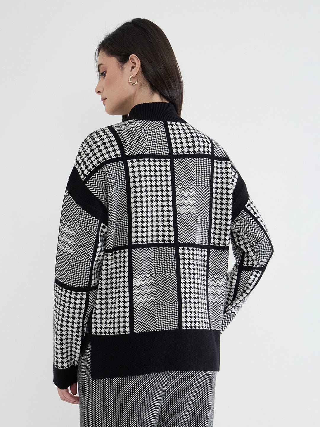 Iconic Women Black Textured Round Neck Sweater - Image 5