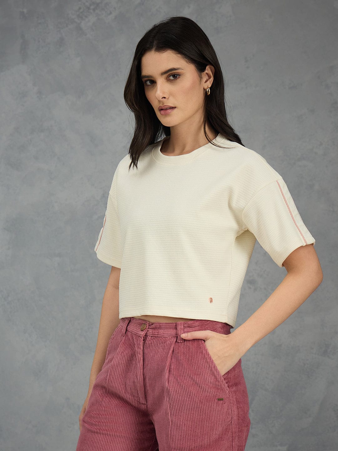 Iconic Women Cream Solid Round Neck T-Shirt - Image 2