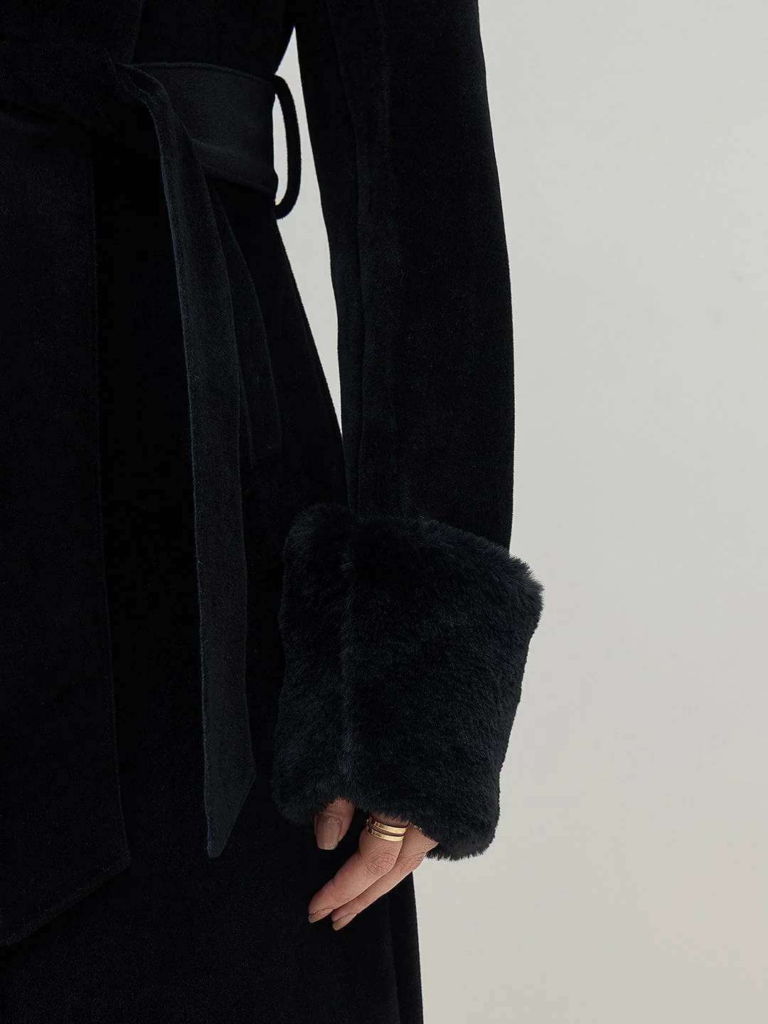 ICONIC Women Black Notch Lapel Detachable Fur Overcoat - Image 8