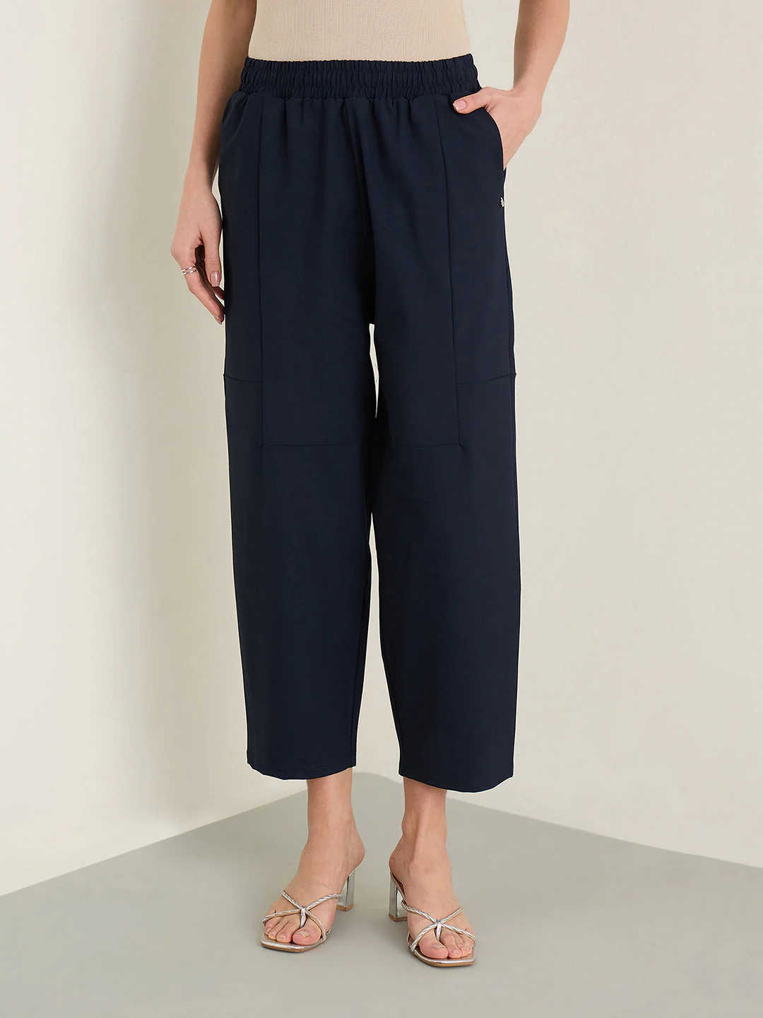 Iconic Women Navy Blue Solid Barrel Pure Cotton Jogger