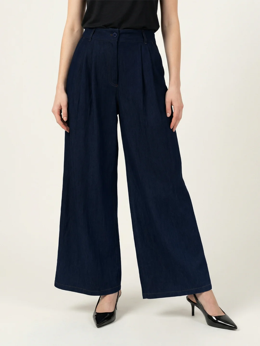 Iconic Women Navy Blue Solid Wide Leg Trouser - Image 2