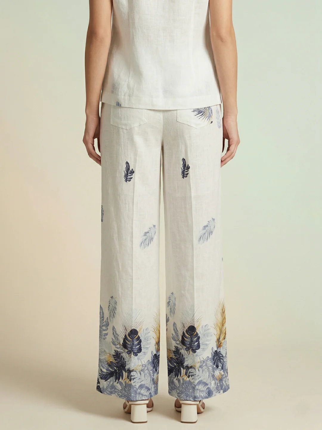 Iconic Women White Printed Straight Fit Trouser - Image 4