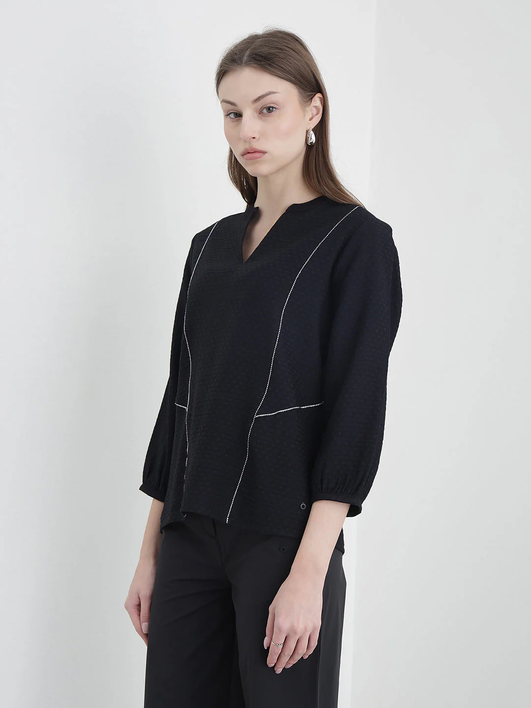 Iconic Women Black Solid Regular Fit Top - Image 3