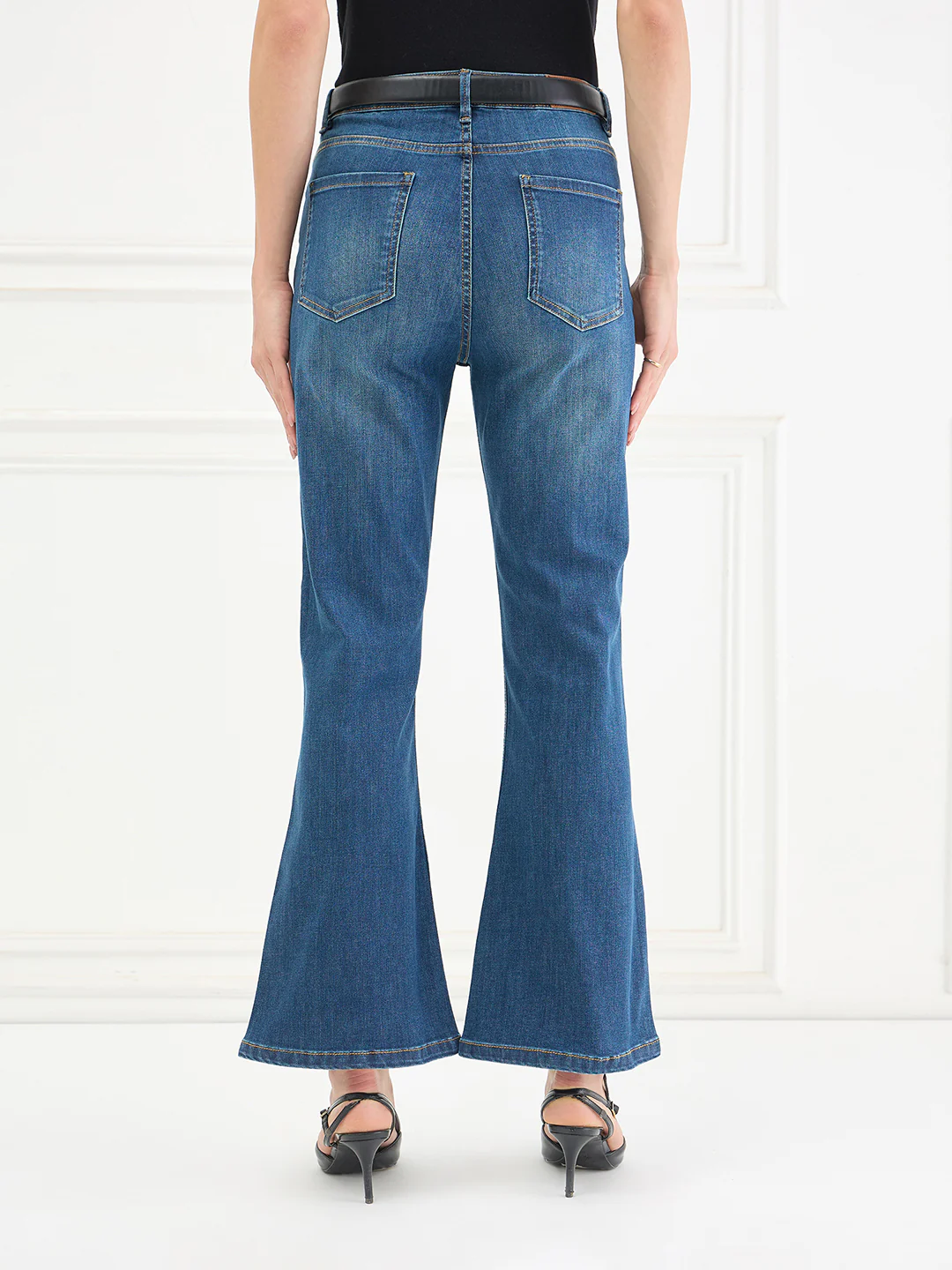 Iconic Blue Solid Stretchable Bootcut Fit Jeans - Image 2