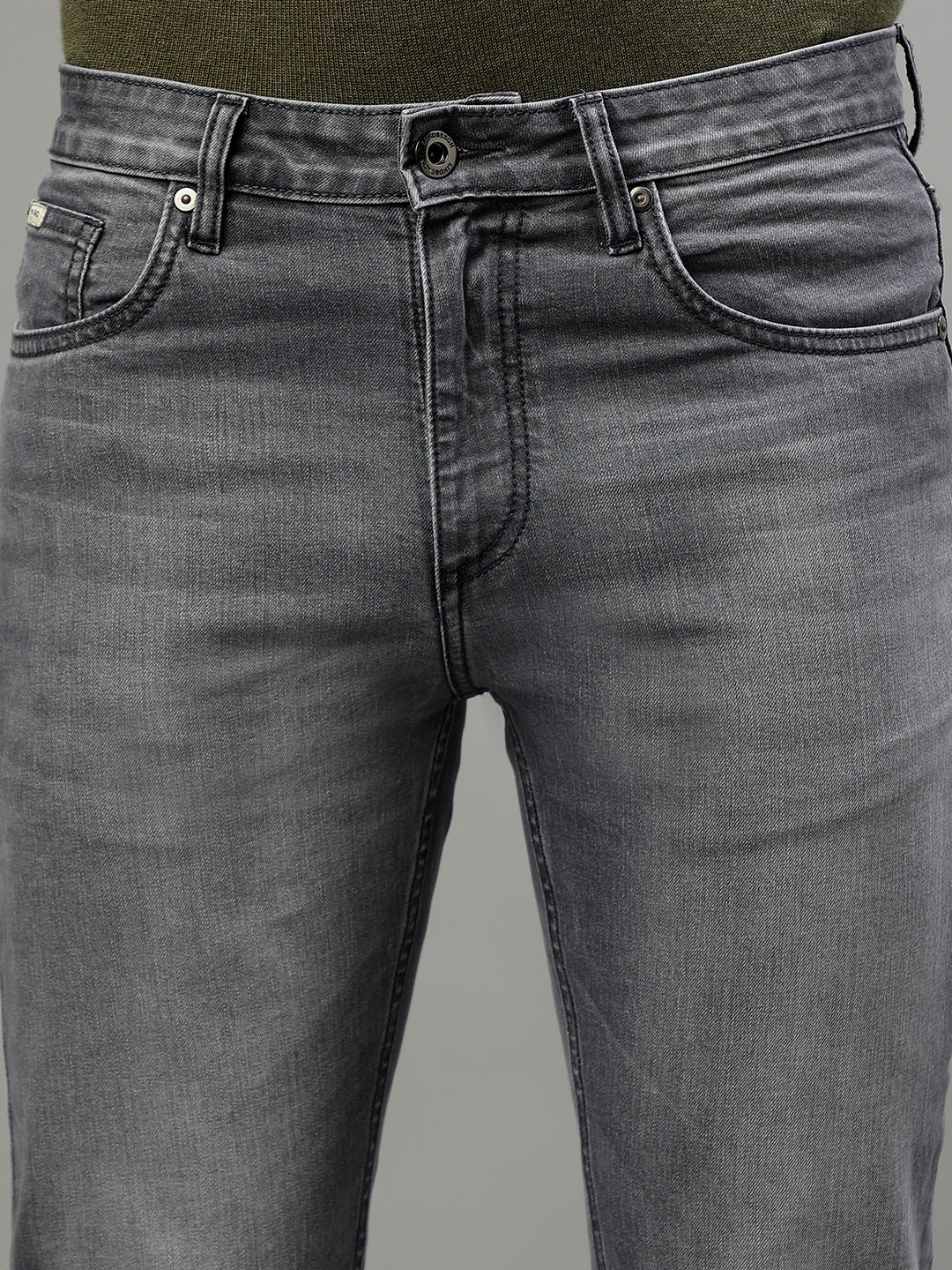 Lindbergh Men Solid Slim Fit Jeans - Image 8