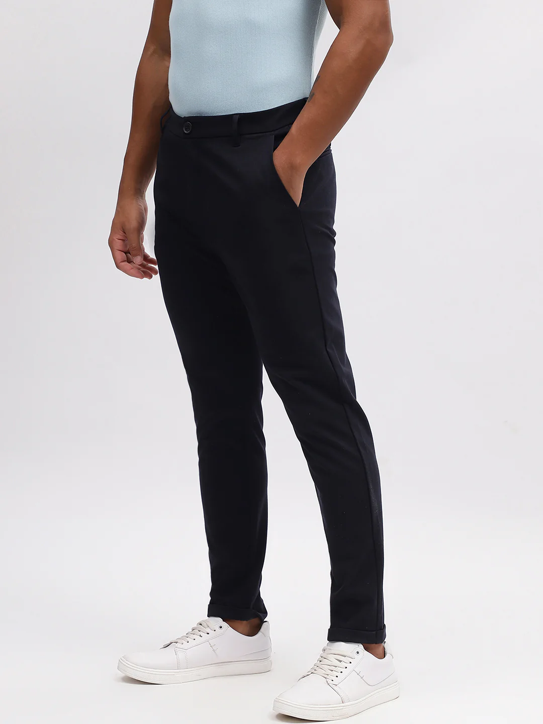 Lindbergh Men Navy Blue Solid Slim Fit Trouser - Image 3