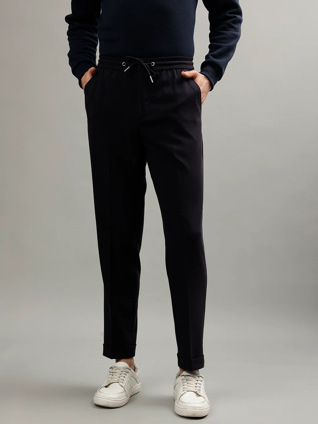 Lindbergh Men Navy Blue Solid Mid-Rise Regular Fit Regular Trouser - Image 2