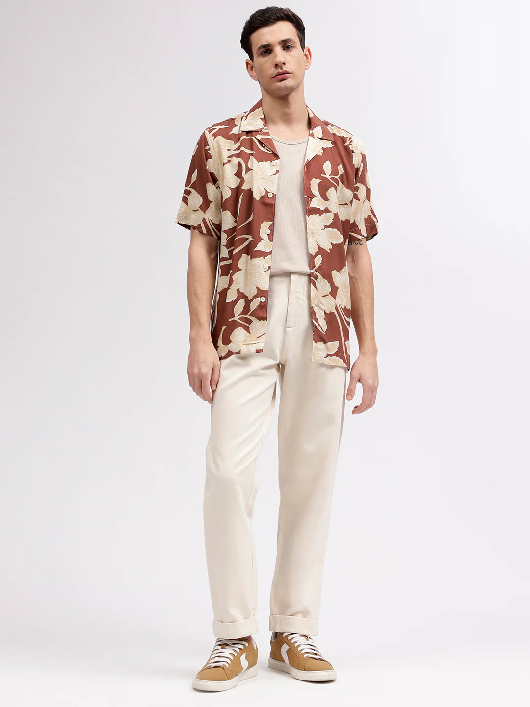Lindbergh Men Red Floral Print Resort Collar Short Sleeves Shirt - Image 4