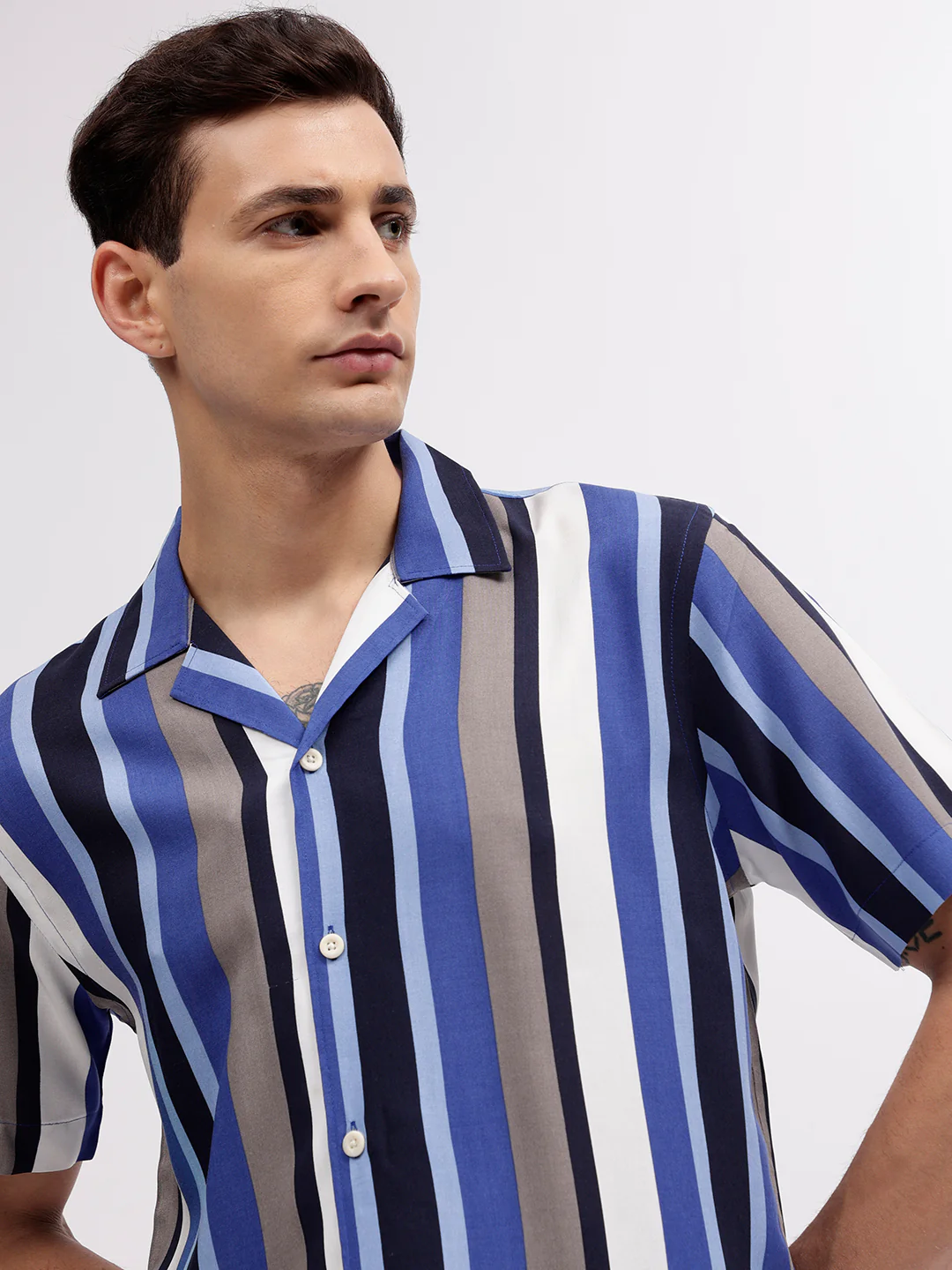Lindbergh Men Multicolour Striped Resort Collar Short Sleeves Shirt - Image 2