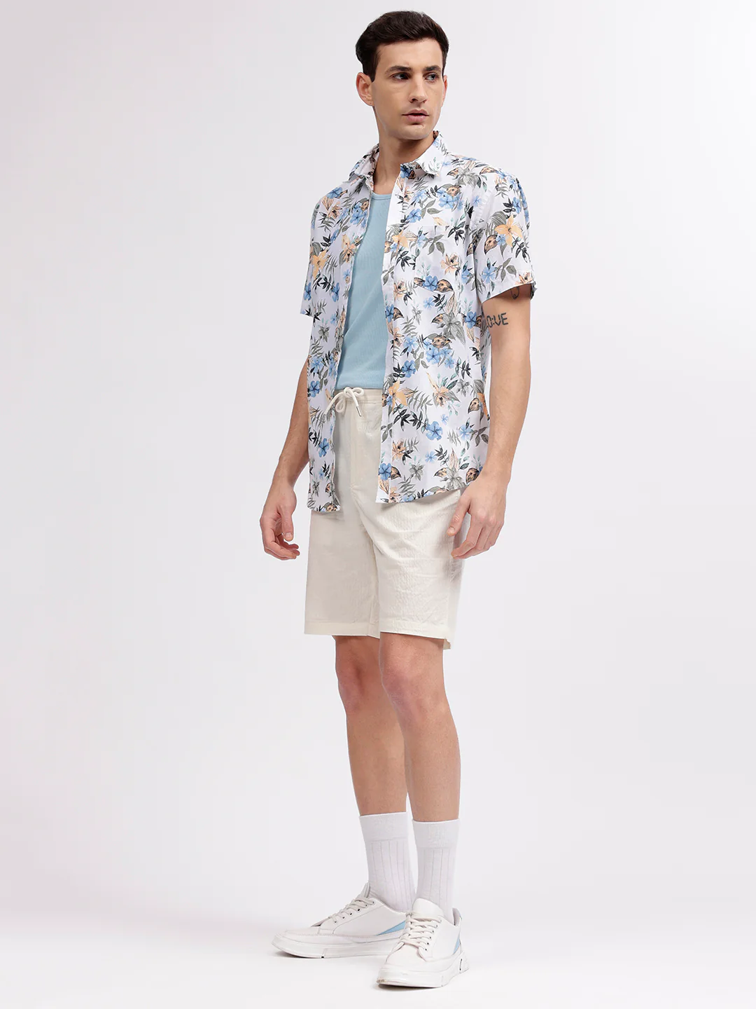 Lindbergh Men White Floral Print Button-down Collar Short Sleeves Shirt - Image 4