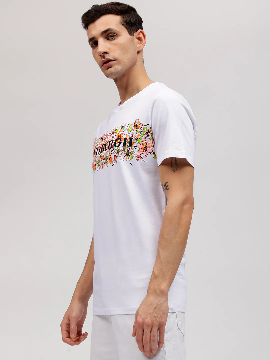 Lindbergh Men White Floral Print Round Neck Short Sleeves Tshirt - Image 3