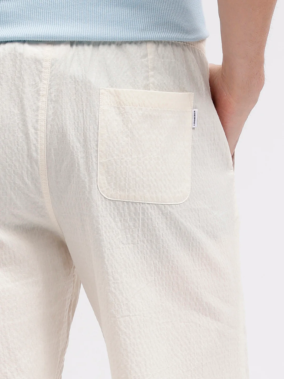 Lindbergh Men White Solid Regular Fit Mid-rise Shorts - Image 6