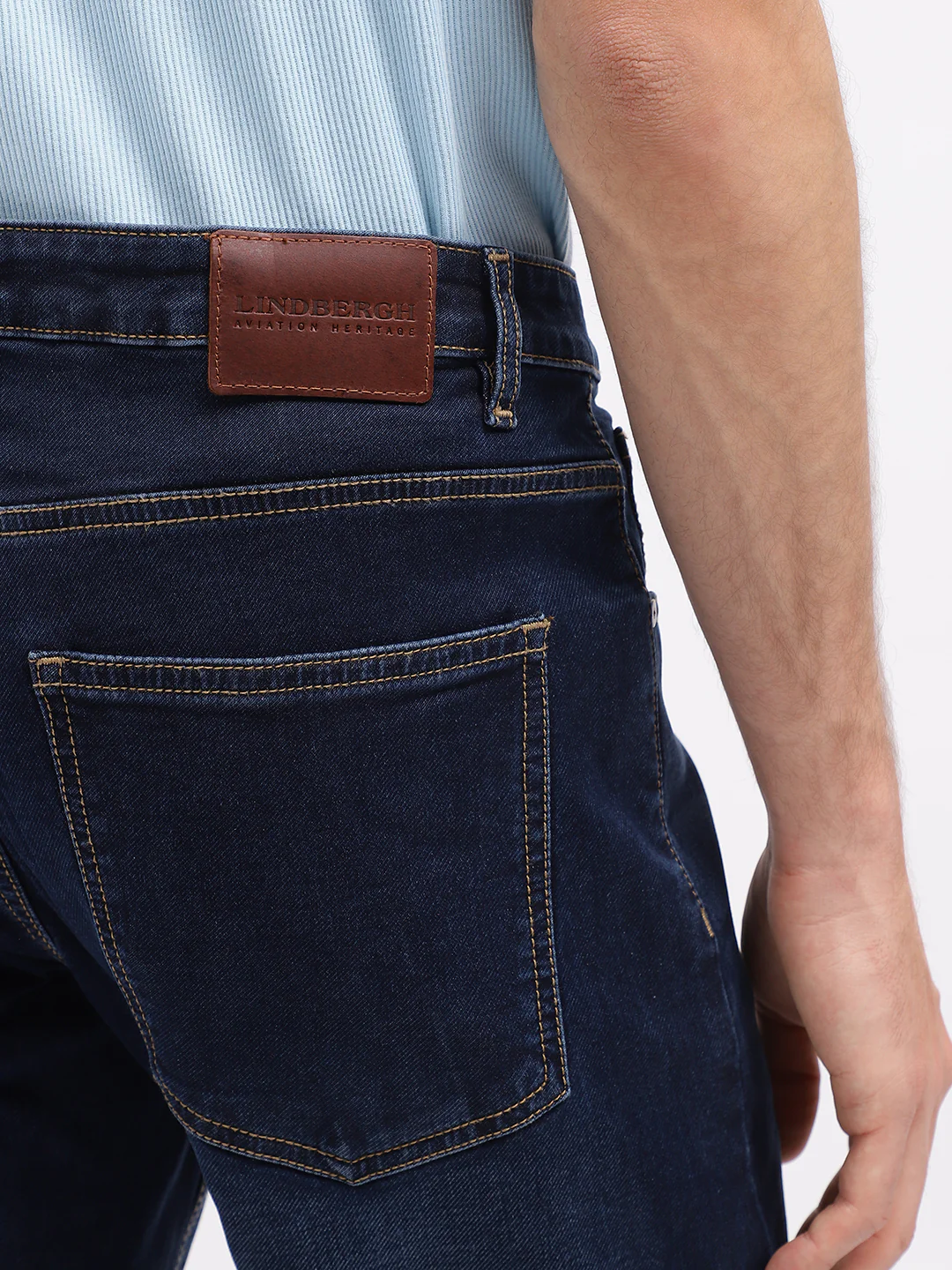 Lindbergh Men Blue Solid Slim Fit Mid-Rise Jeans - Image 6