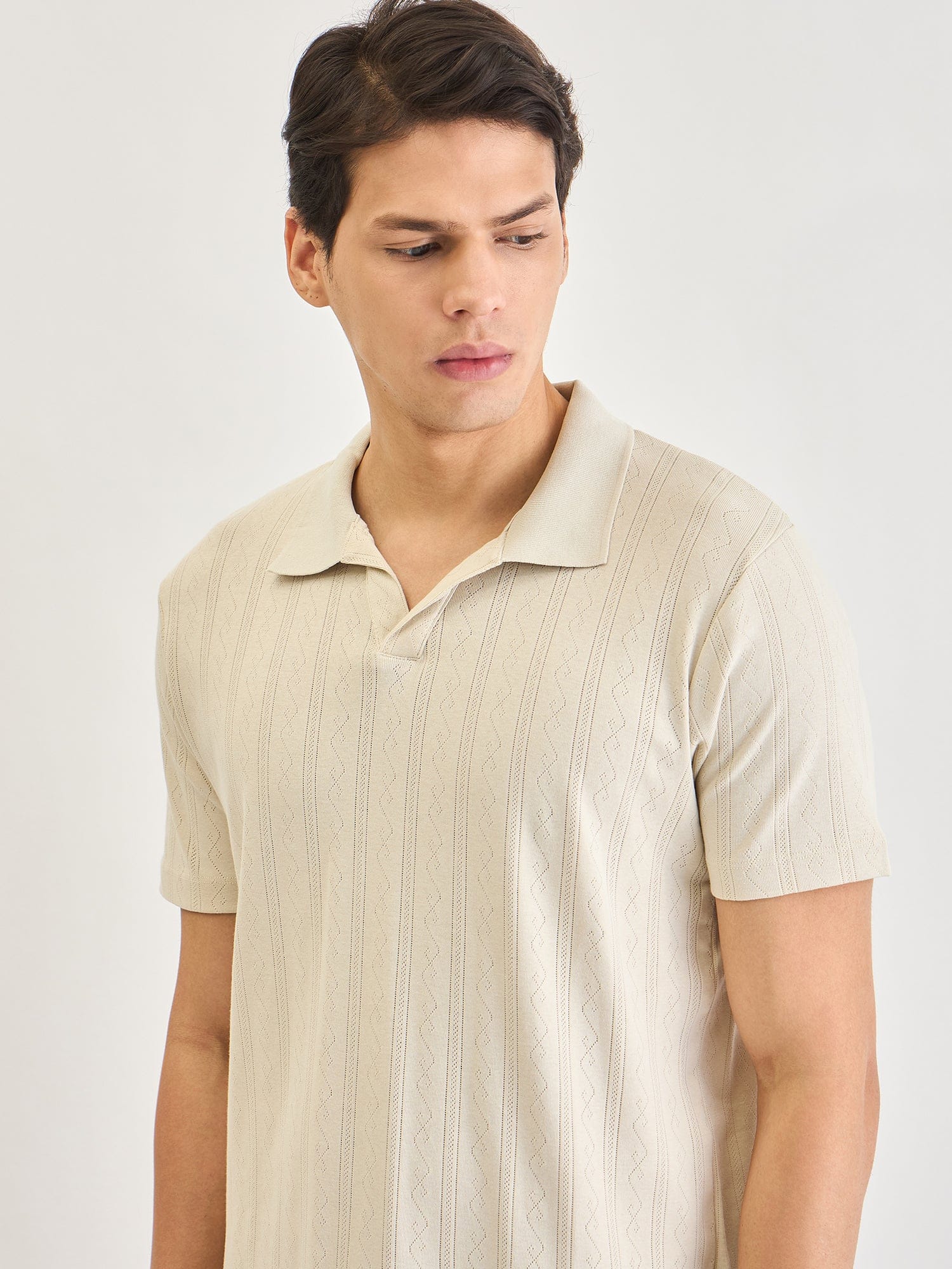 Lindbergh Men Cream Jacquard Polo Tshirt - Image 4