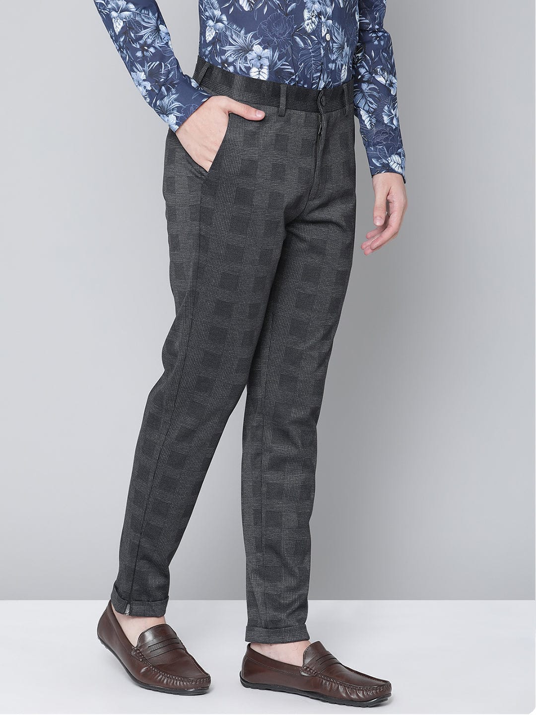 Lindbergh Men Slim Fit Trouser - Image 4