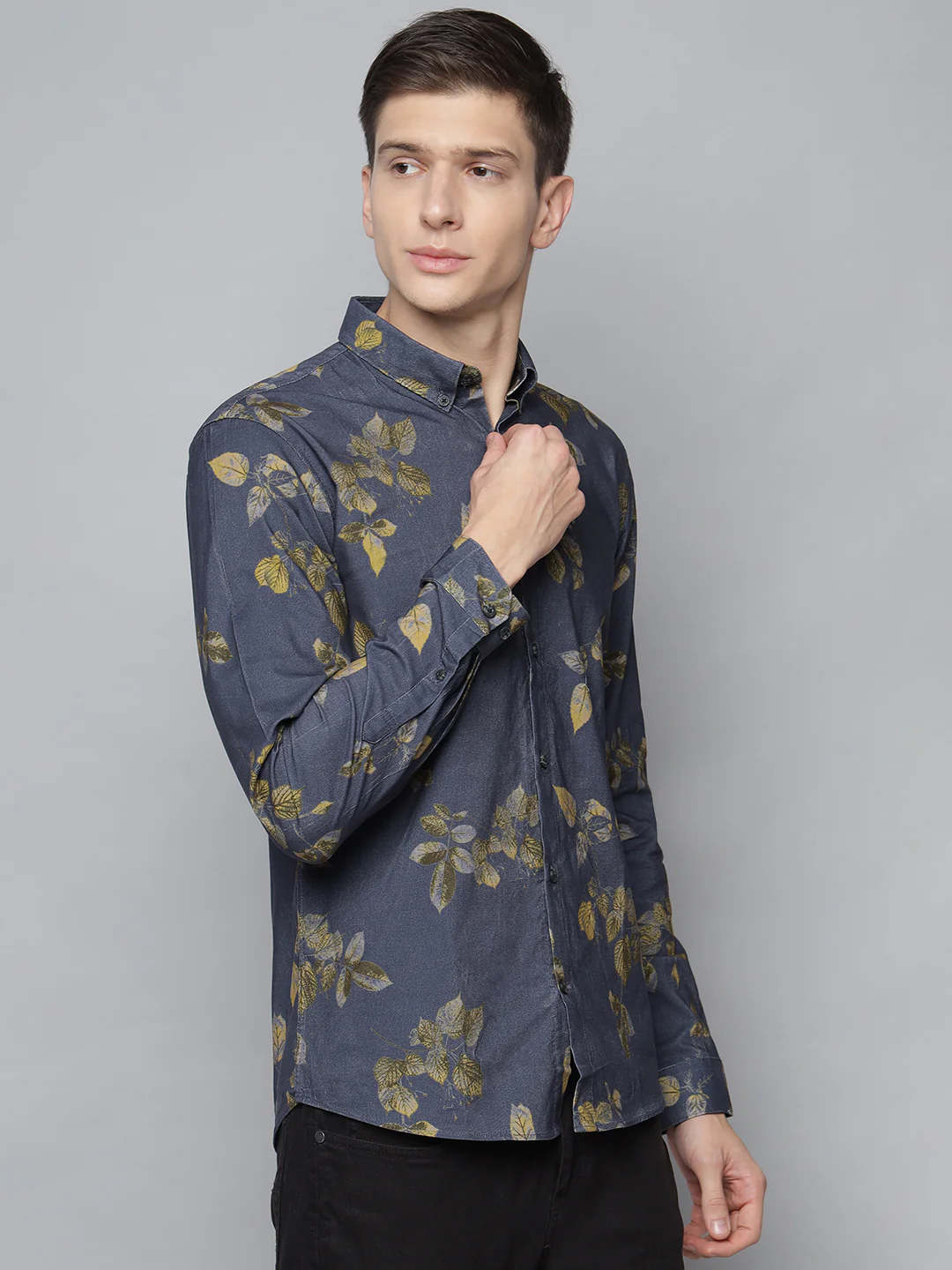 Lindbergh Men Blue Printed Button-Down Collar Shirt - Image 3