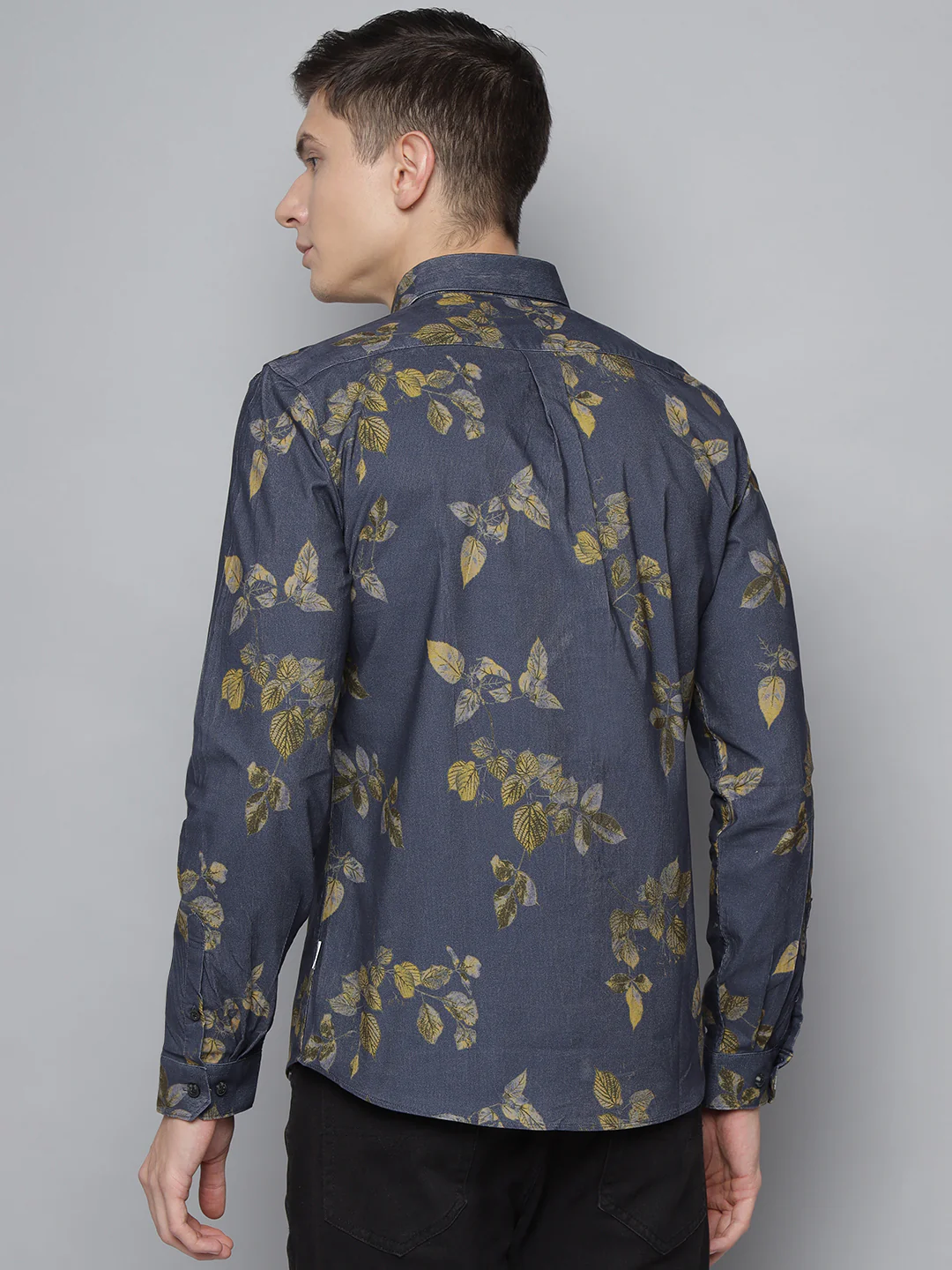 Lindbergh Men Blue Printed Button-Down Collar Shirt - Image 4
