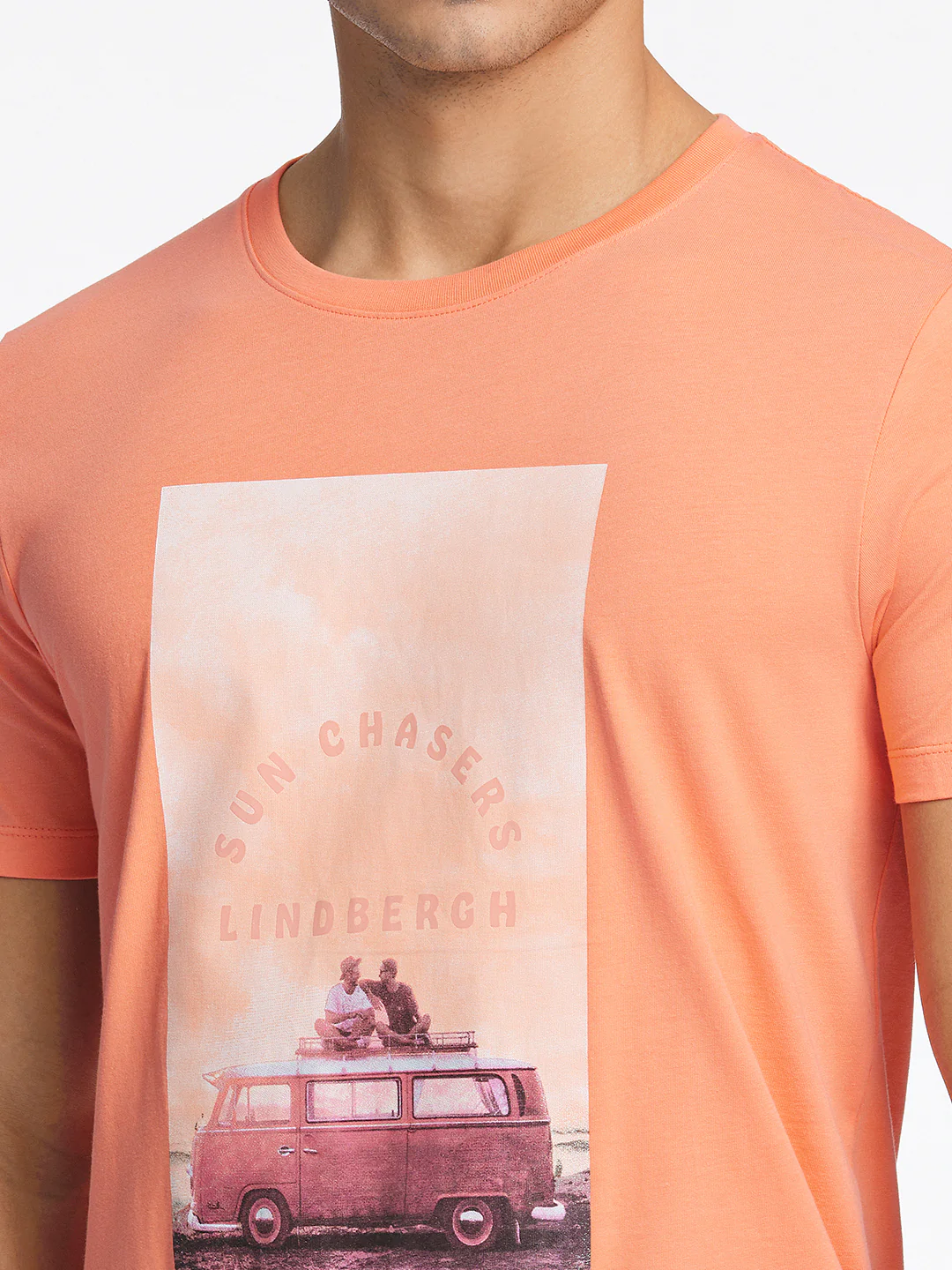 Lindbergh Men Coral Printed Round Neck TShirt - Image 3