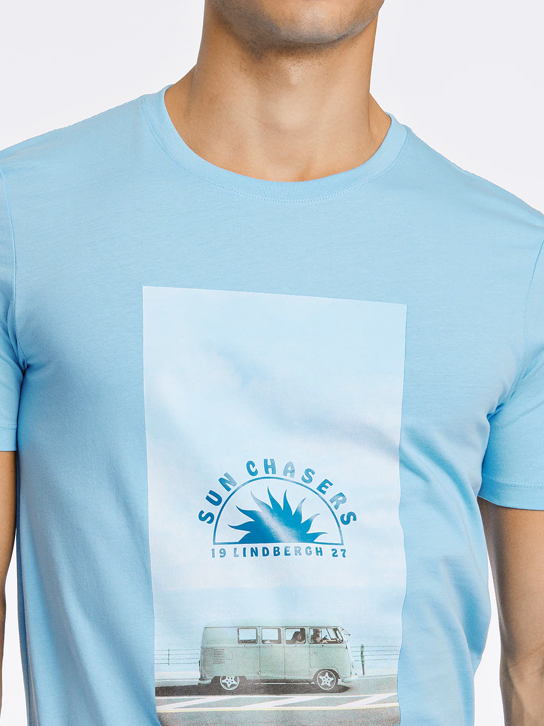 Lindbergh Men Blue Printed Round Neck TShirt - Image 3