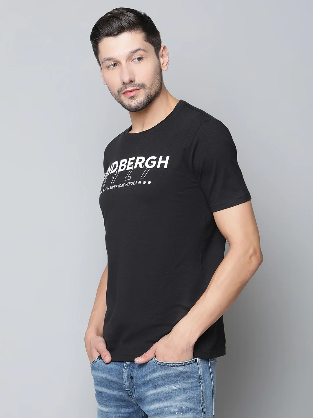 Lindbergh Men Black Solid Round Neck TShirt - Image 3
