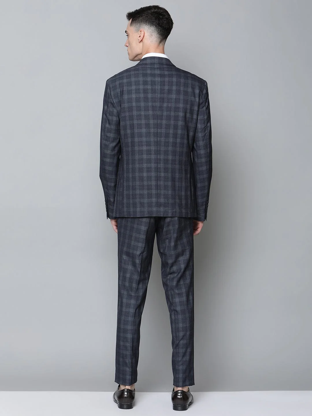 Lindbergh Men Collar Suit - Image 2