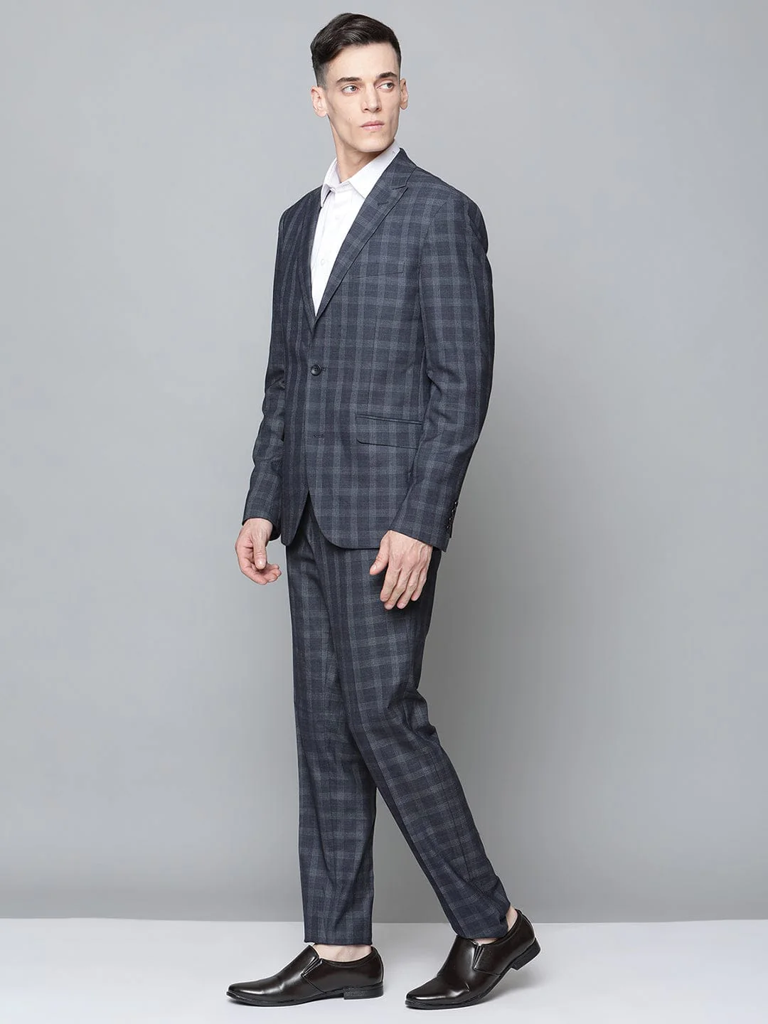 Lindbergh Men Collar Suit - Image 3