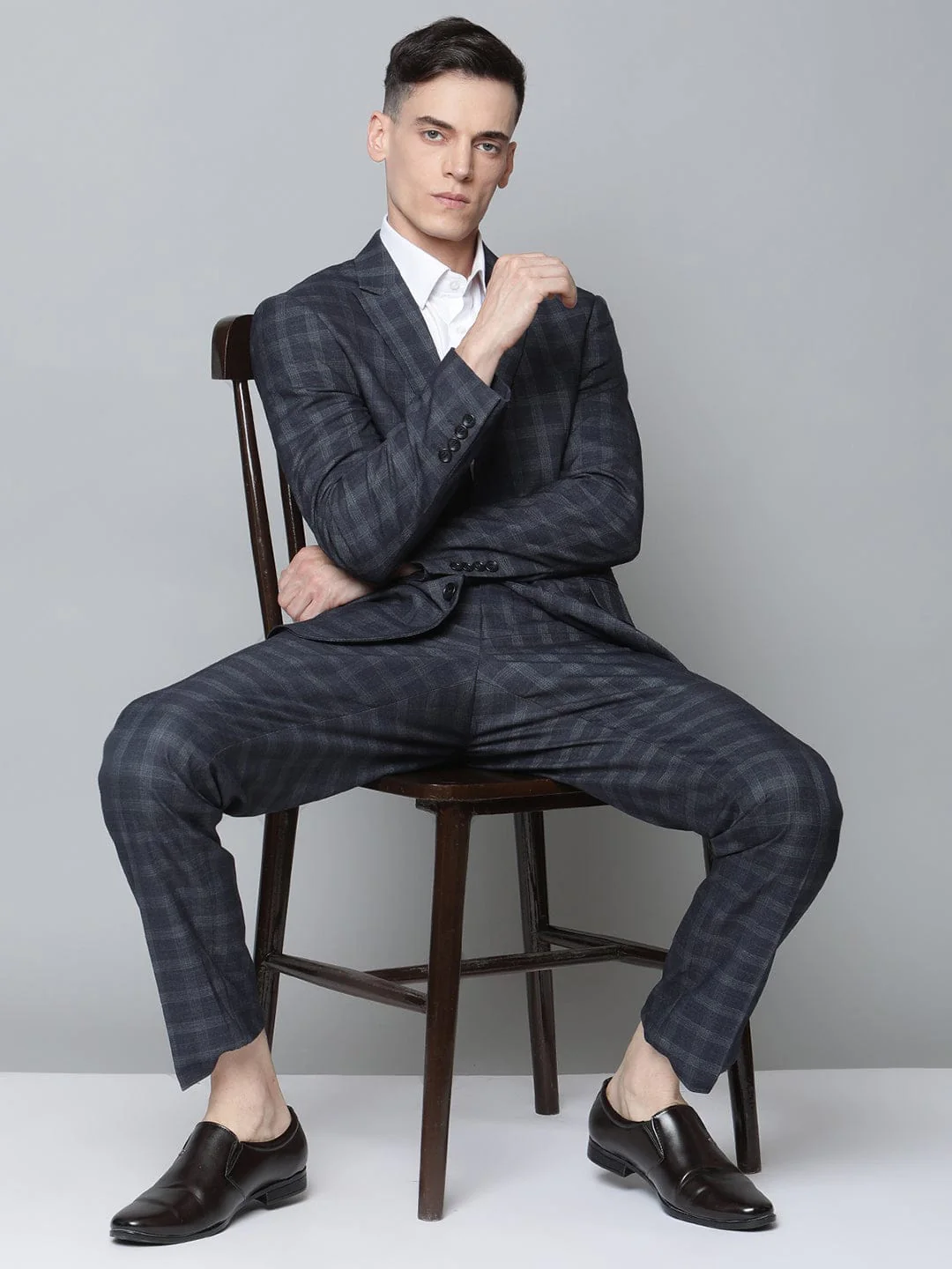 Lindbergh Men Collar Suit - Image 5