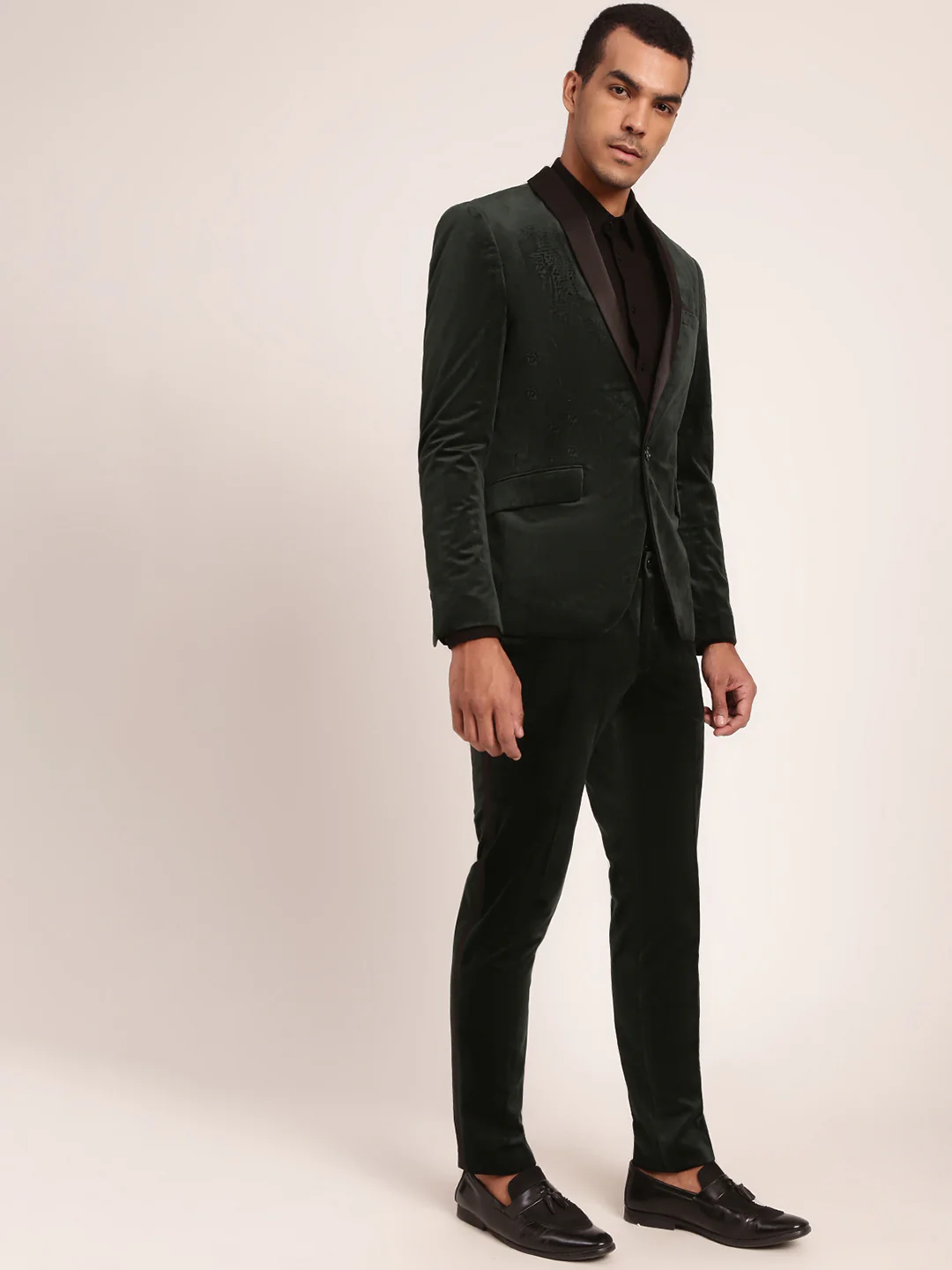 Lindbergh Men Green Solid Collar Suit - Image 4