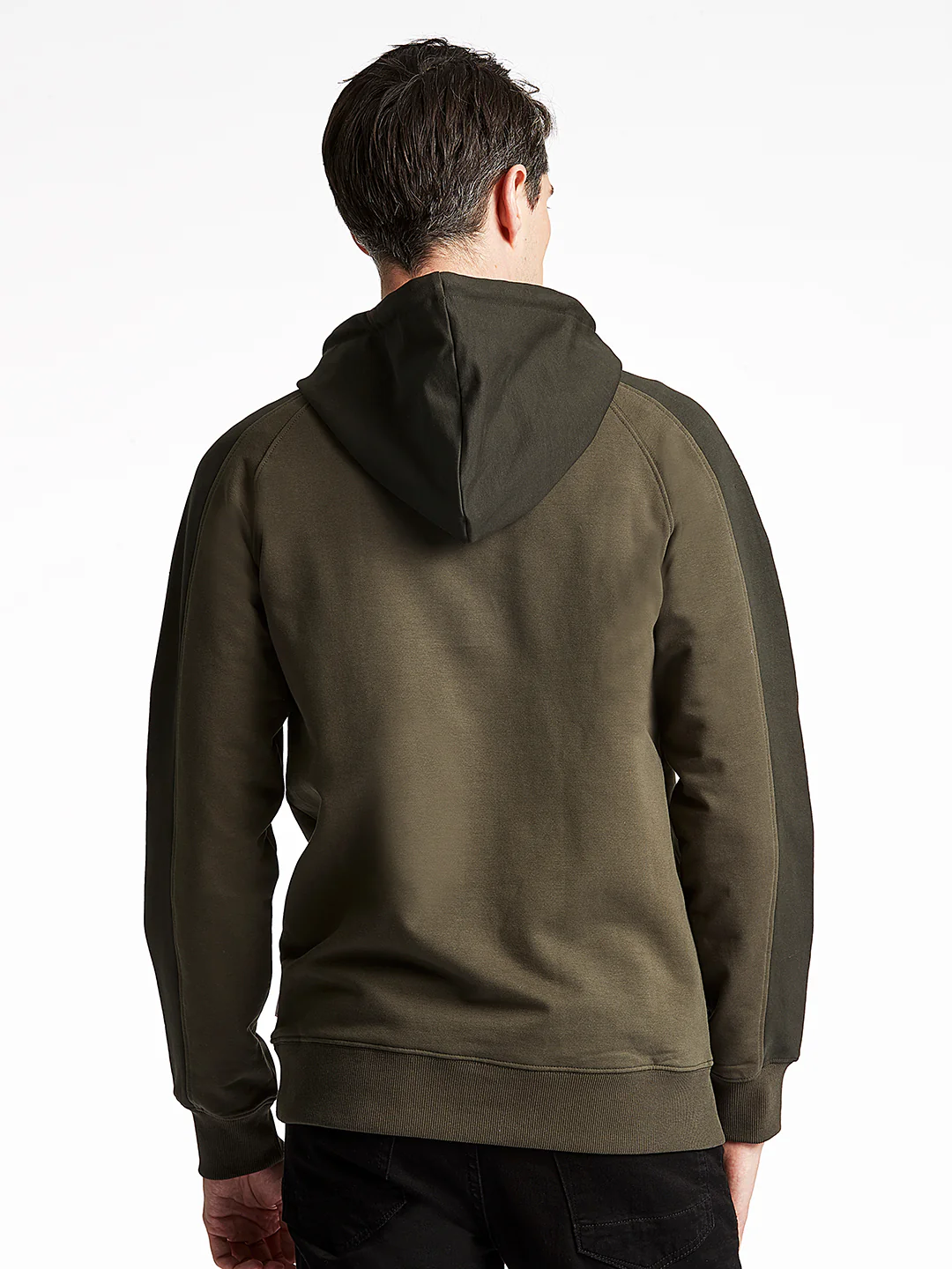 Lindbergh Men Olive Solid Sweatshirt - Image 2