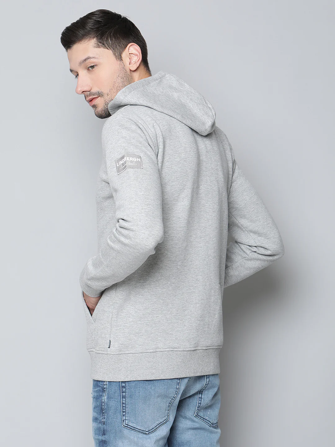 Lindbergh Men Grey Solid Collar Sweatshirt - Image 2