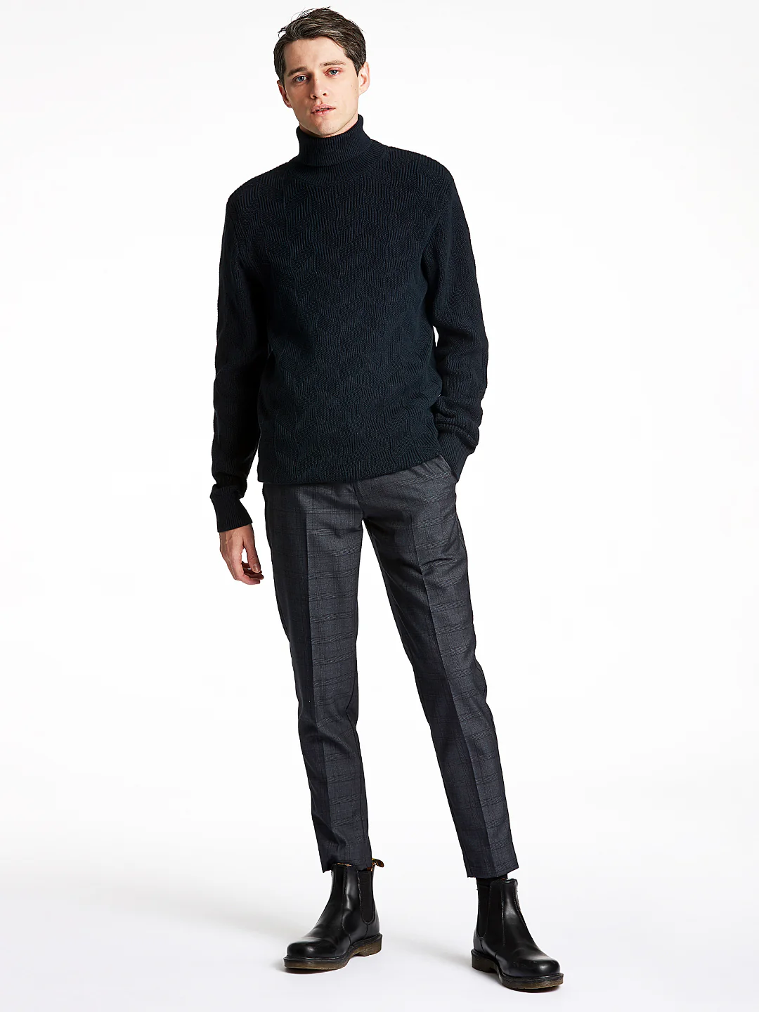 Lindbergh Men Navy Blue Solid Sweater - Image 3